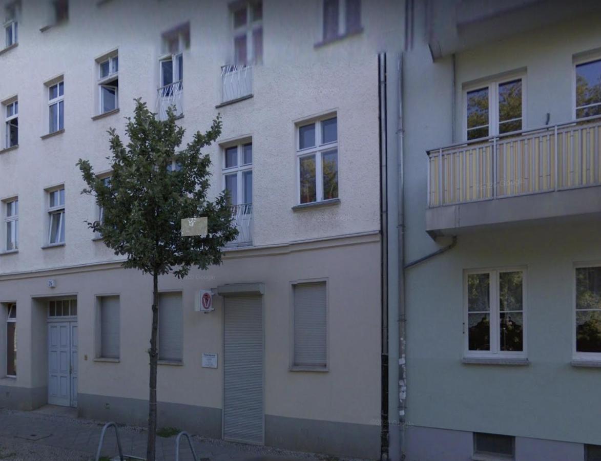 Central Lichtenberger Apartment For 6 People เบอร์ลิน ภายนอก รูปภาพ